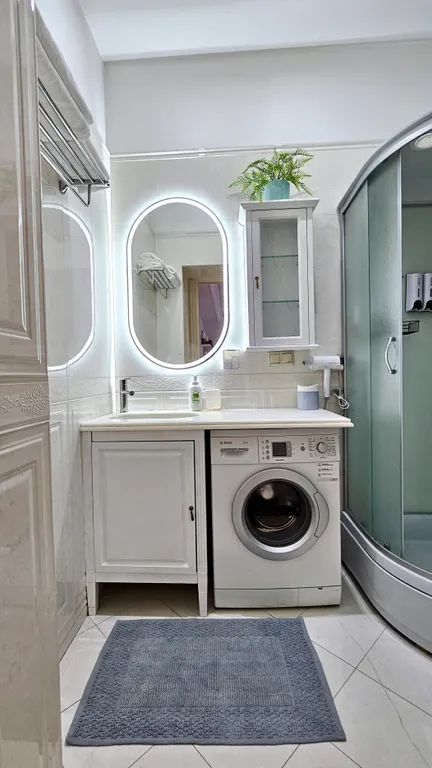 Квартира Уютная дизайнерская 2-комнатная квартира в самом центре Москвы — Москва