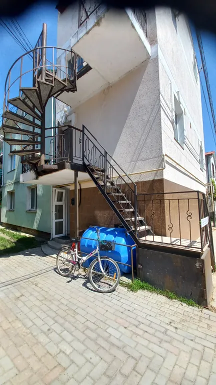 Квартира в 100 м от моря. Южная коса