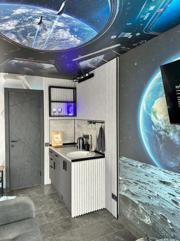 Дом на двоих Космос