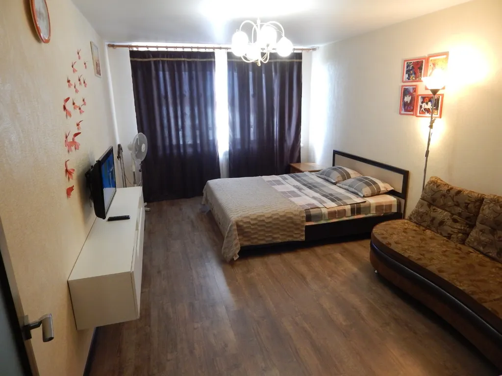 Большая 1-комнатная квартира в центре на Московском проспекте