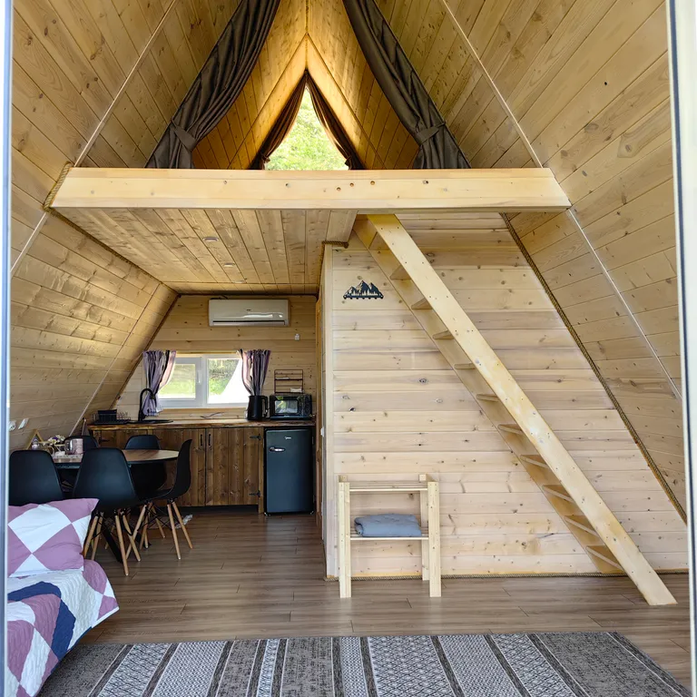 Коттедж Отдых от городской суеты в Адыгеи, домик в лесу А-фрейм — Веселый