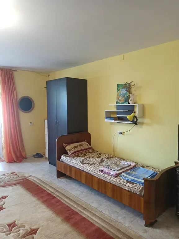 Тихо, уютно и просторно, студия в 3 километрах от исторического центра