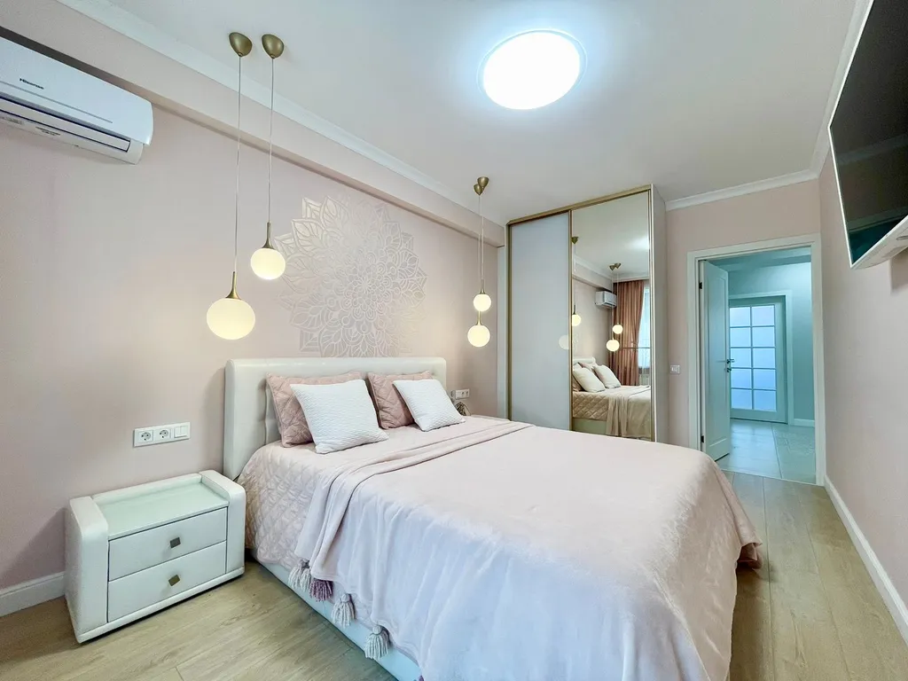 Двухкомнатная квартира в трех минутах от моря