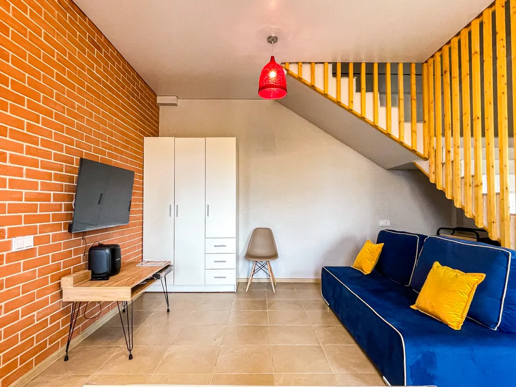 Большие апартаменты с кухней и стиральной машиной на берегу моря