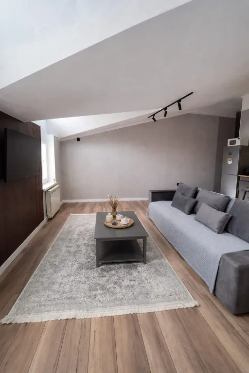 Квартира Стильная мансарда — аренда посуточно в Актау