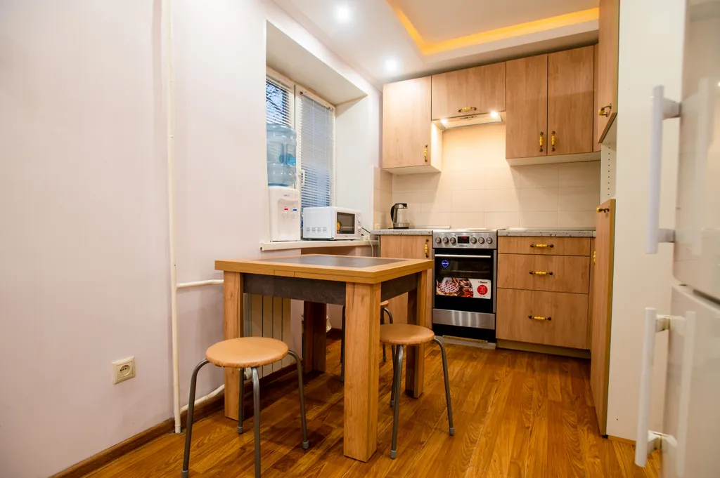 1-комн. Квартира с балконом. Метро, шереметьево, парковка, отчет док