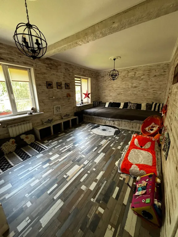 Огромный дом для отдыха с детьми