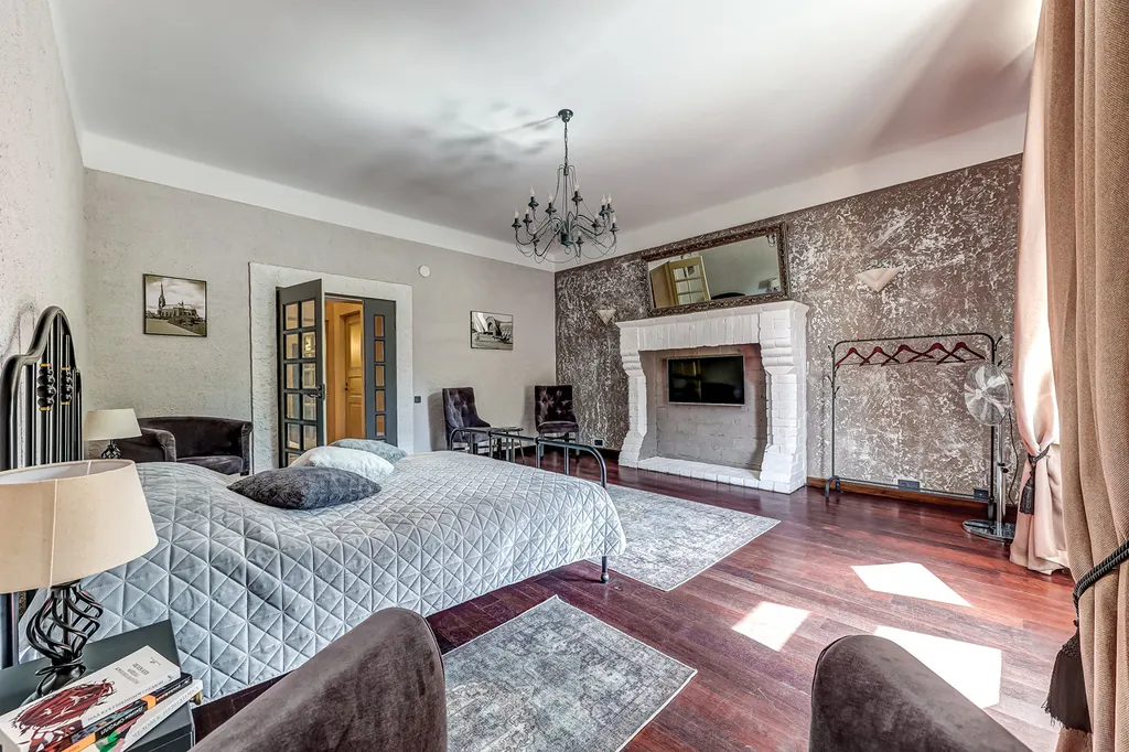 Уникальная квартира в центре с видом на парк