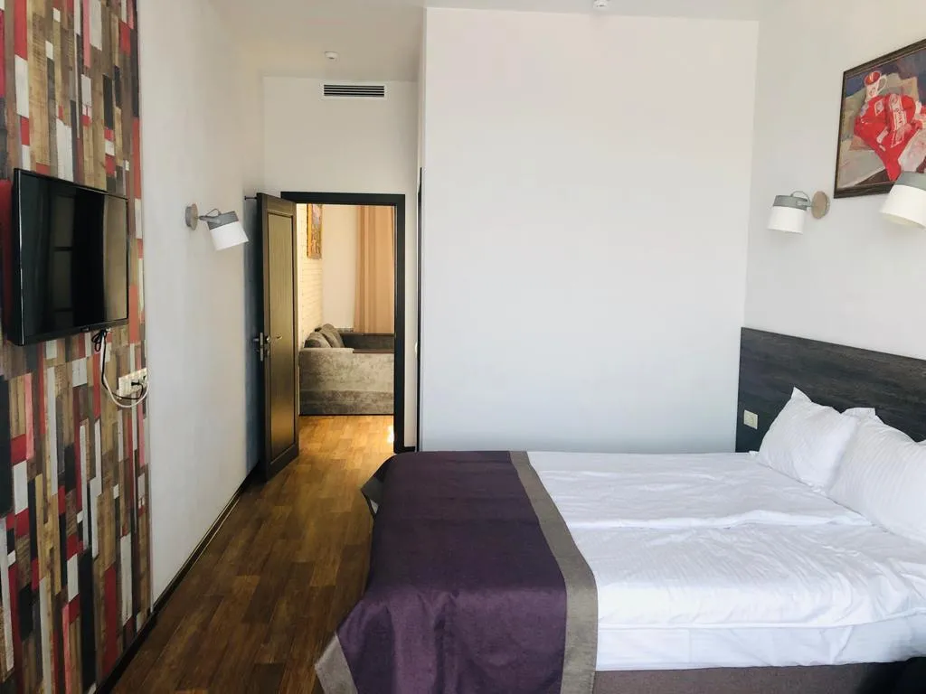 Квартира Комната — аренда посуточно в Алушта