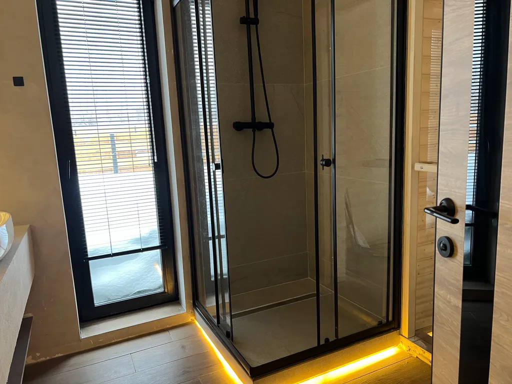 Дом премиум класса с панорамным видом на закат