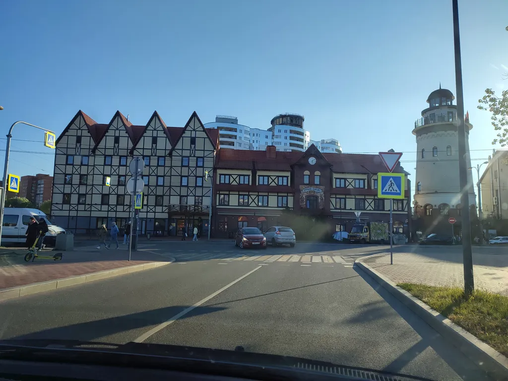 Квартира 3-комнатная Квартира — Калининград