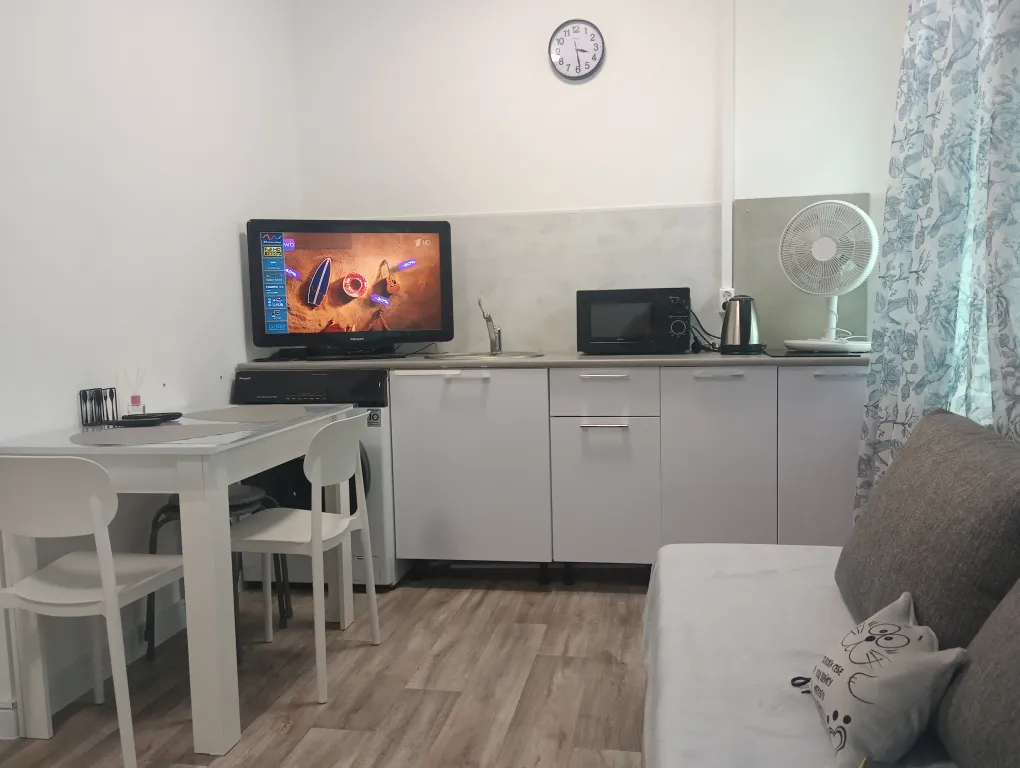 Квартира Квартира Светлая студия в тихом районе Москвы — Москва