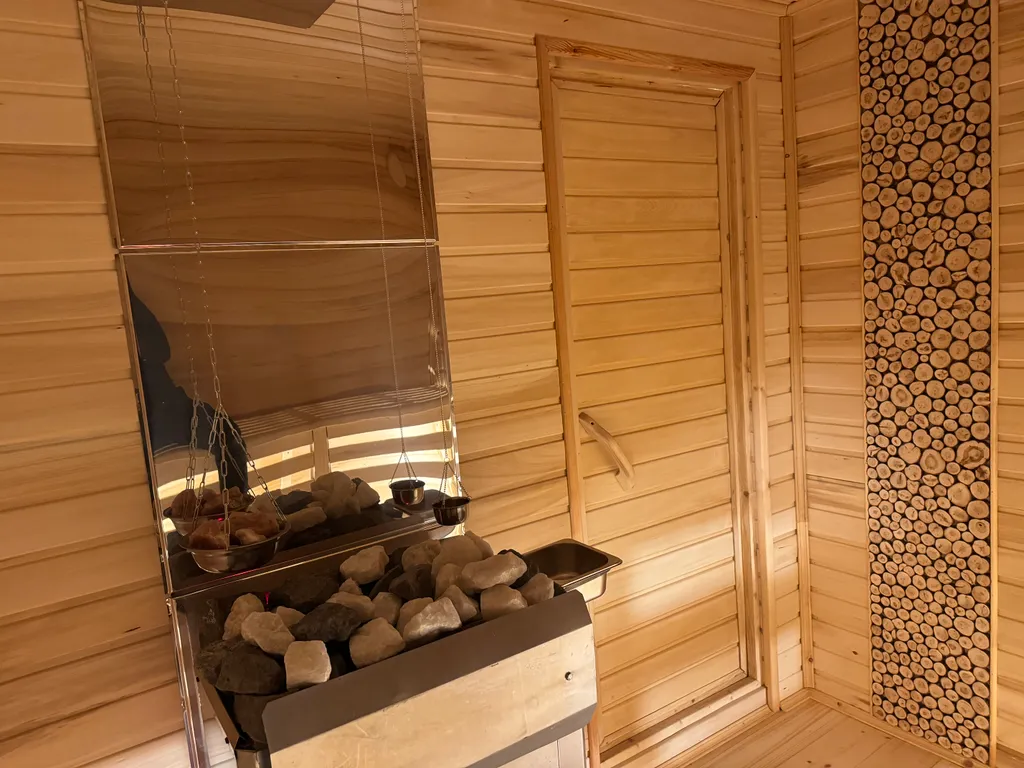 Дом в сканди стиле в тихом, спокойном месте у леса со всеми удобствами