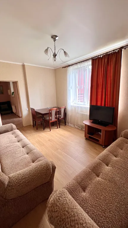 Уютный дом под ключ в элитном районе