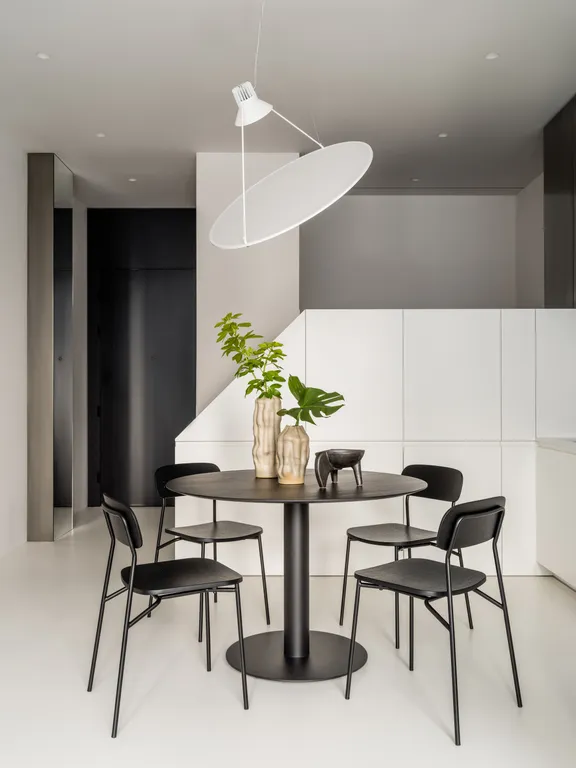 Стильный апартамент с видом на башни