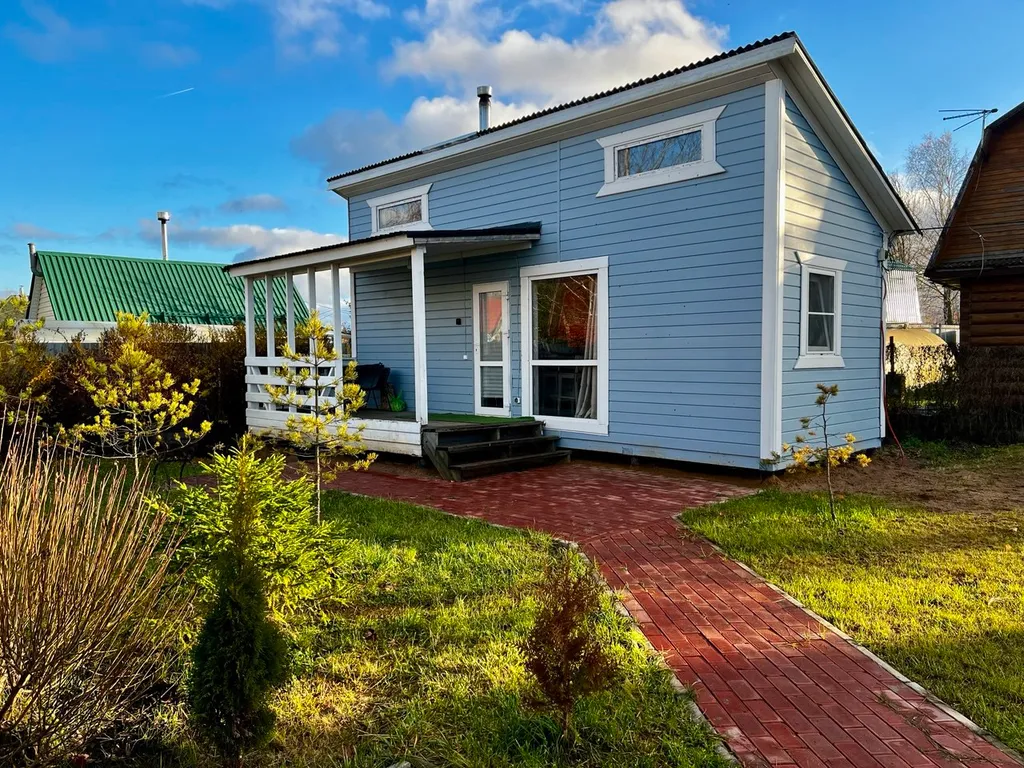 Норвежский домик с отдельной баней на дровах