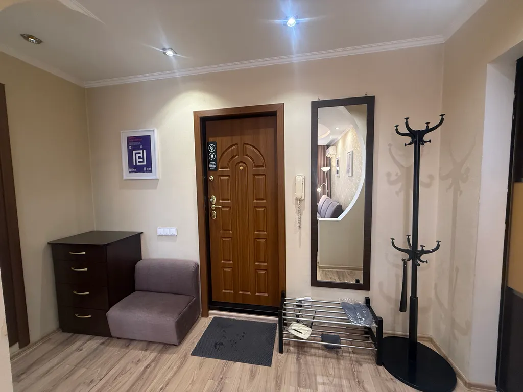 "В Гости!" на Пионерском 53 (2к квартира рядом с Сити-Молл)