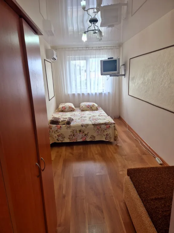 Квартира 1-комнатная Квартира — Евпатория