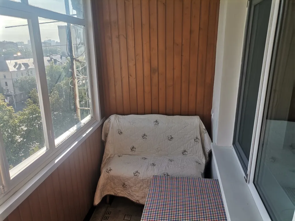 Квартира 2-к. квартира, 54,4 м², 2 кровати — Тюмень