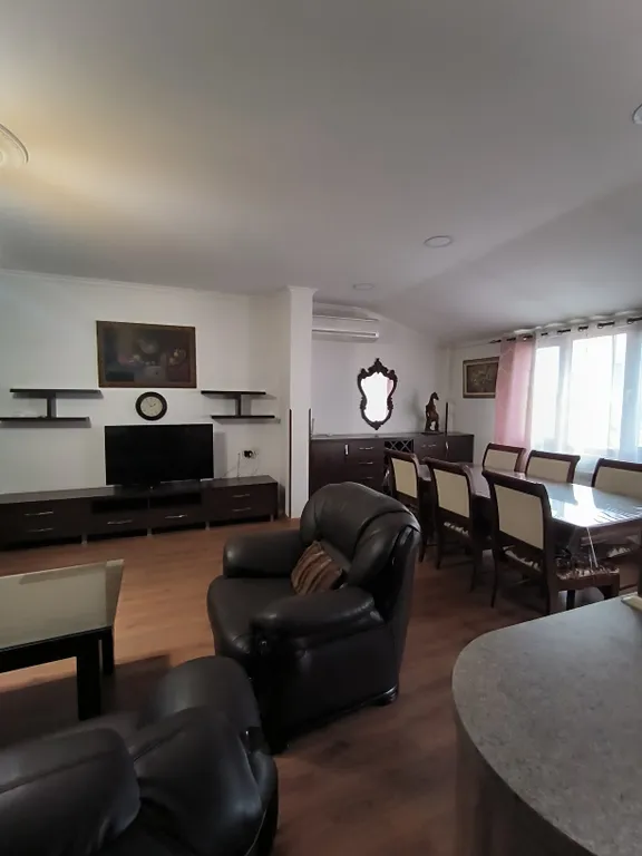 Уютная трехкомнатная квартира в центре Еревана