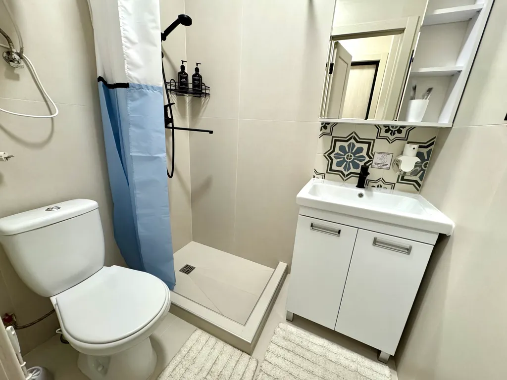 Современный номер возле жд вокзала, со всеми удобствами