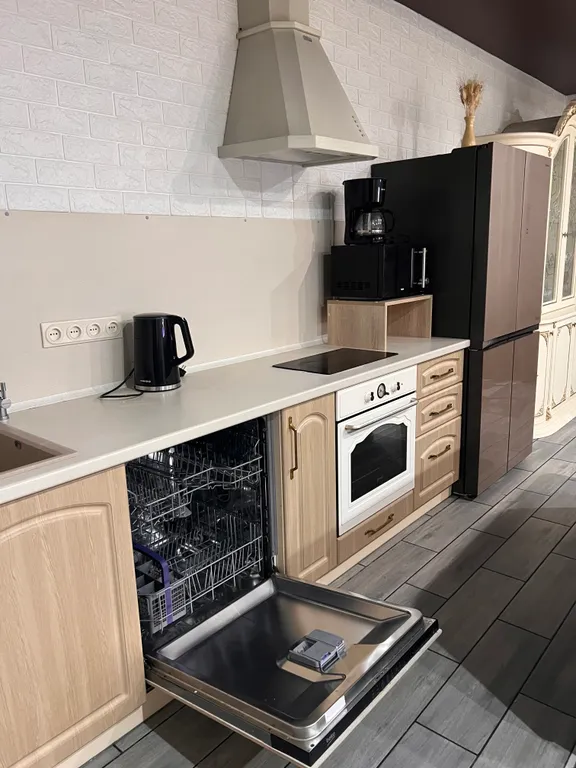 Теплый, просторный дом