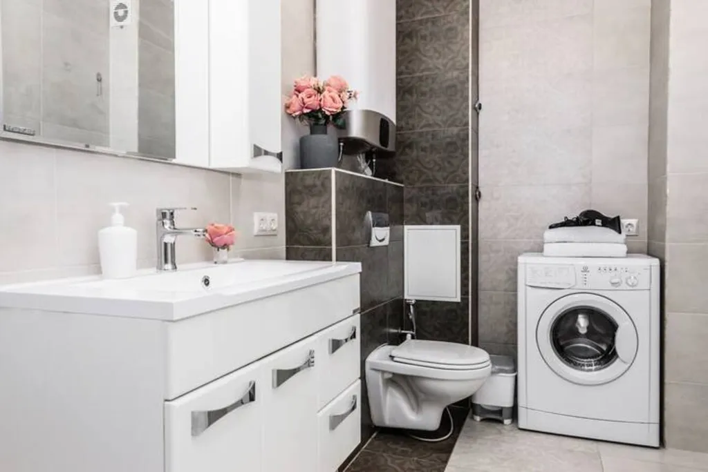 Квартира Квартира Просторная евротрешка с полным сервисом — Екатеринбург