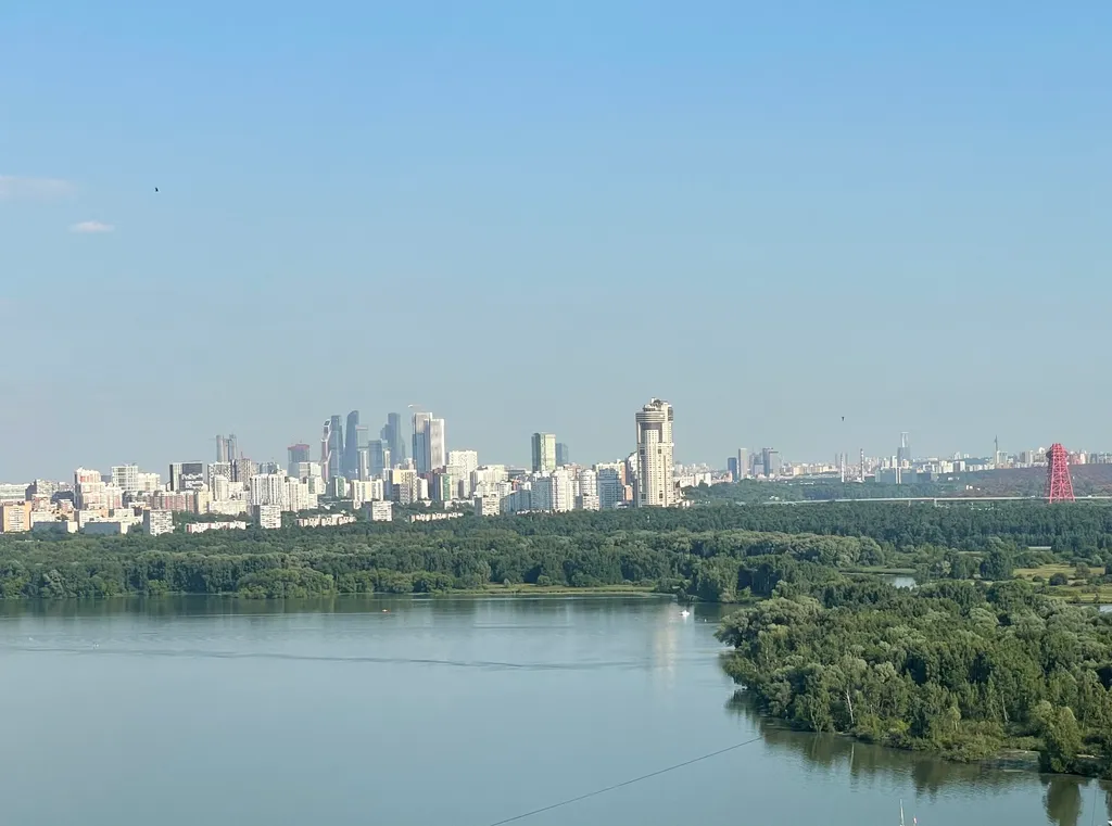 Квартира с шикарным видом на Серебряный бор
