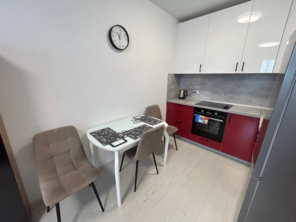 Уютная 2-х комнатная квартира с красивым видом из окна