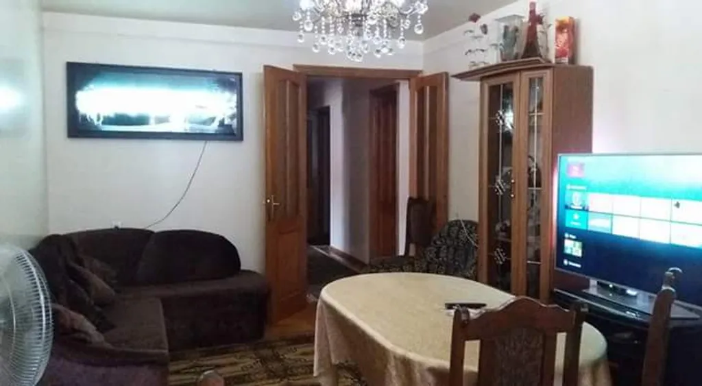 4-комнатная Квартира