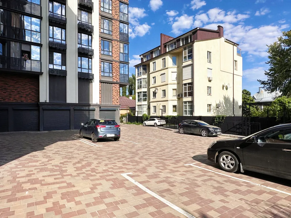 Квартира на набережной