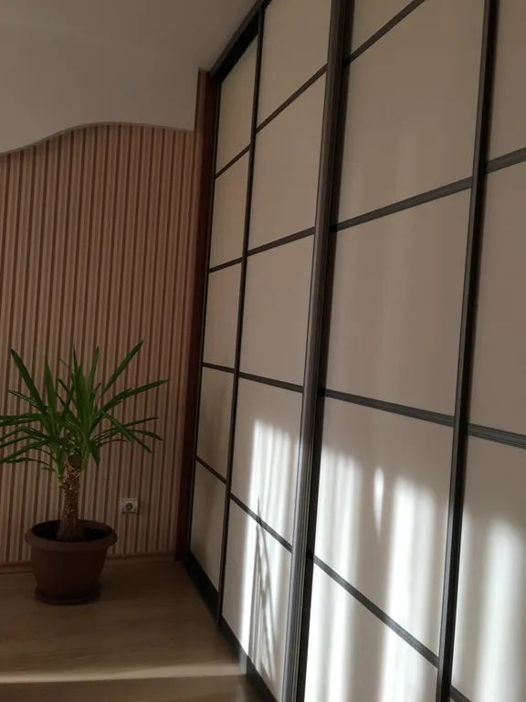 Уютная двушка в центре города с видом на ледовый дворец