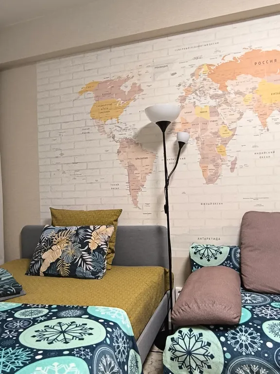 Квартира с балконом и видом на горы