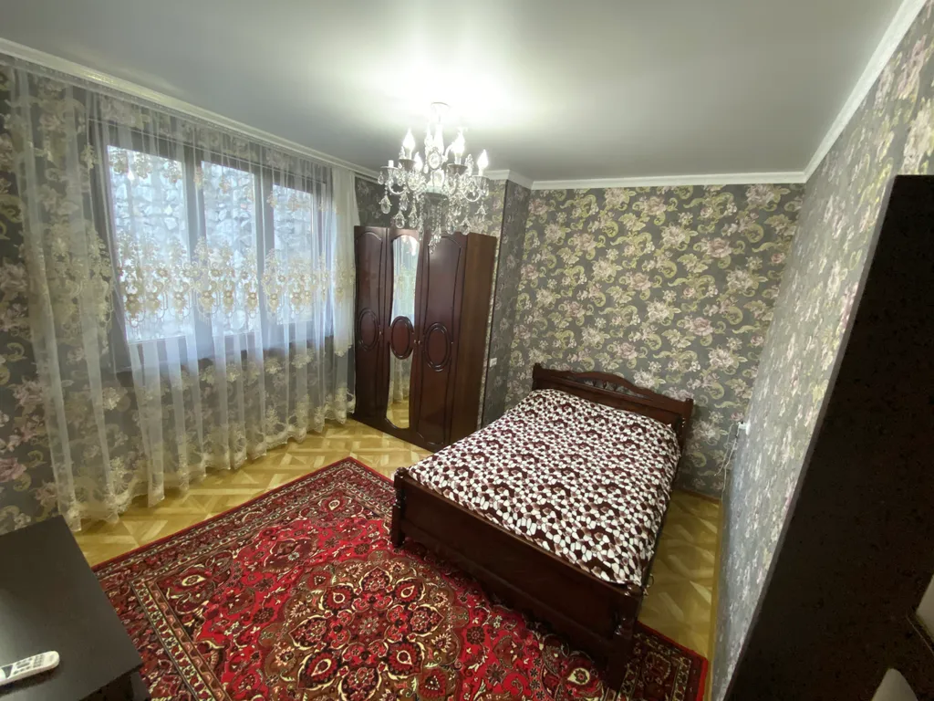 Коттедж Этаж в гостевом домике в центре под ключ — аренда посуточно в Алупка