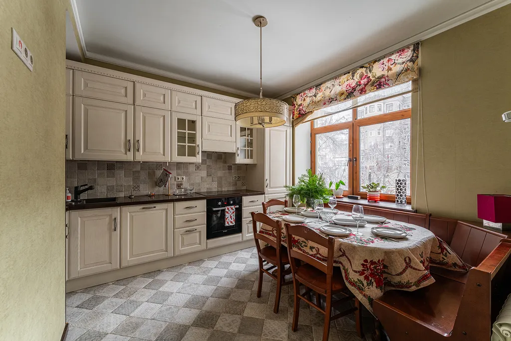 Квартира Просторная квартира в 5 минутах от парка горького — Москва