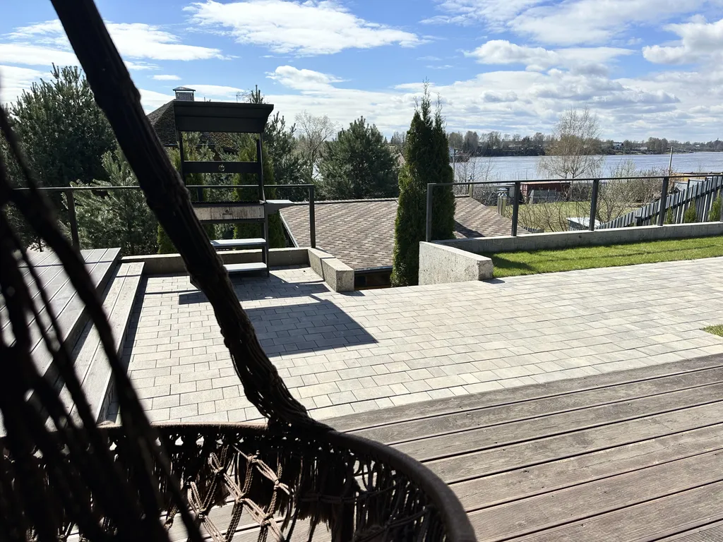 Аренда дома на Неве в 30 минутах от Петербурга в Песках