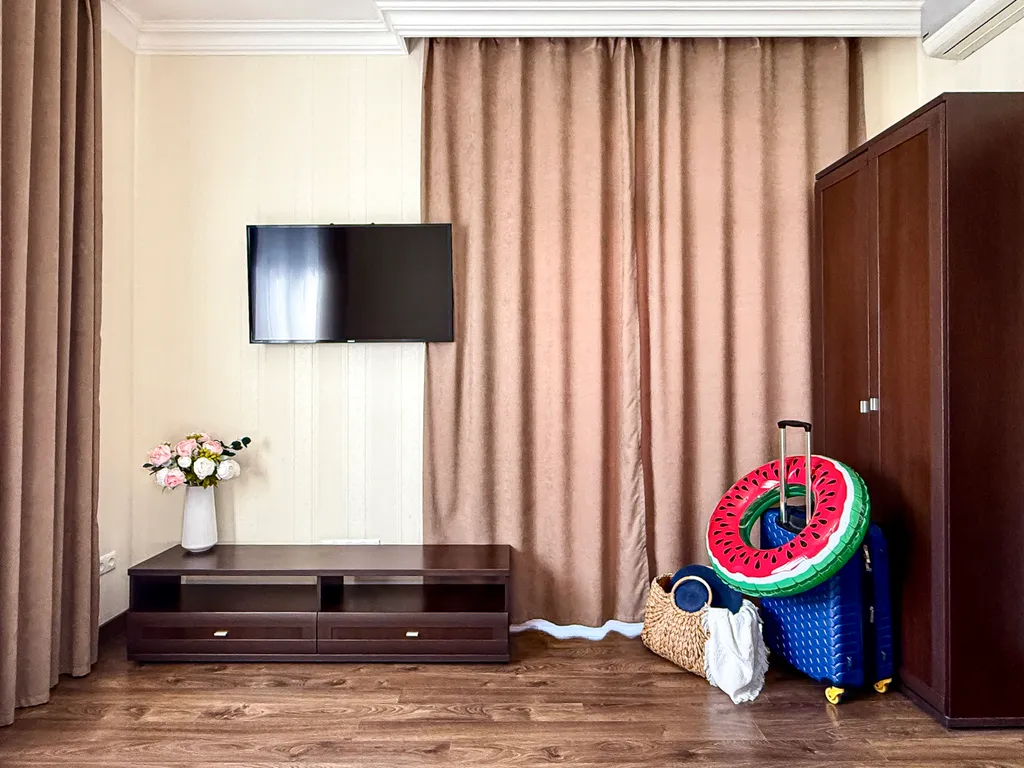 Квартира Квартира Двухместный делюкс с балконом в 3 минутах до моря, в центре с парковкой — Геленджик