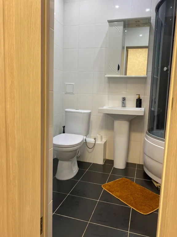 Квартира в престижном районе  в пешей доступности маутинбайк .