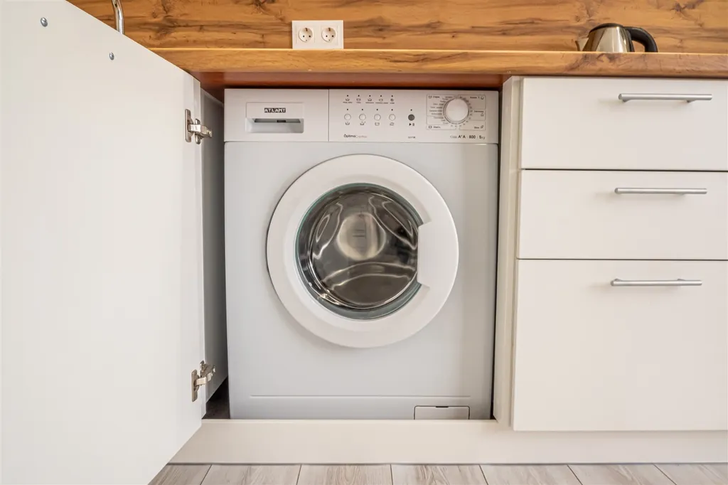 Двухкомнатные апартаменты ЛОФТ видом на фонтан