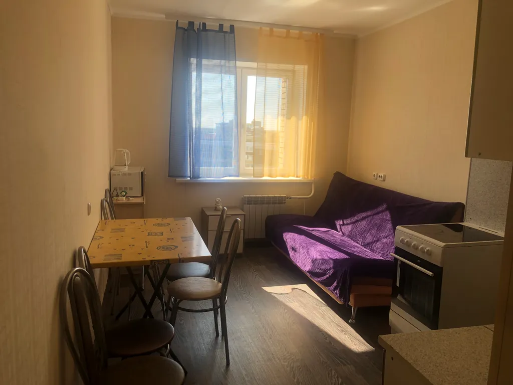 Простор и уют для семьи в центре города с видом на город