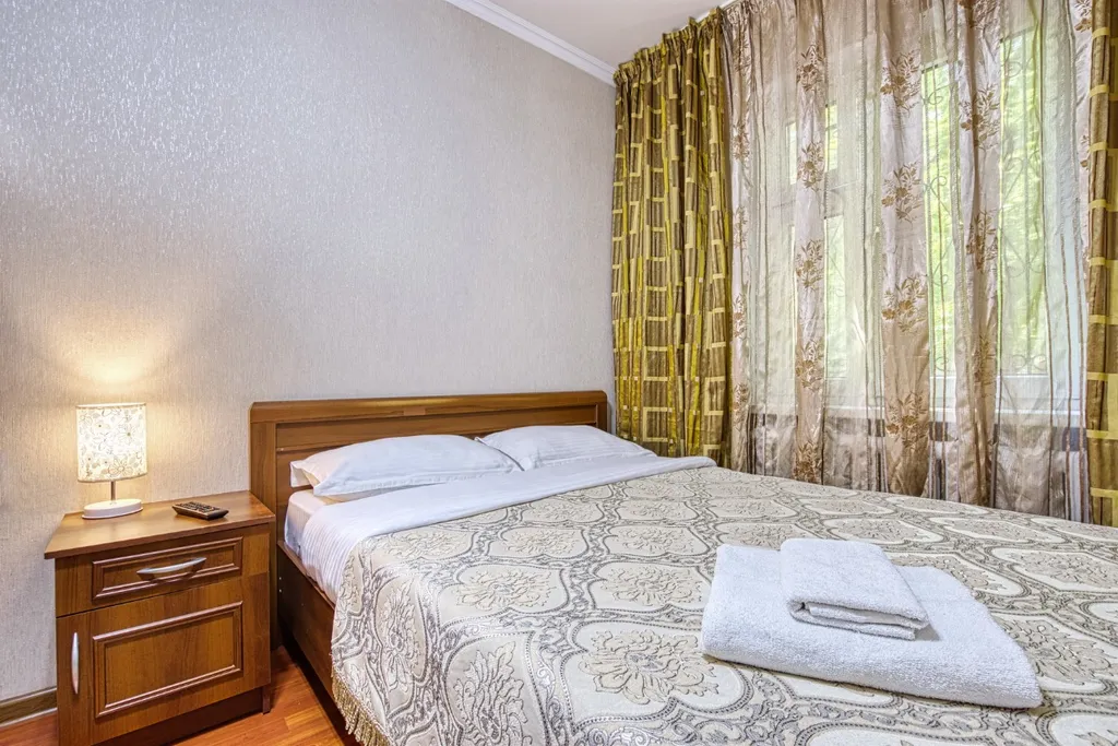 Уютная квартира-студия — аренда посуточно в Алматы