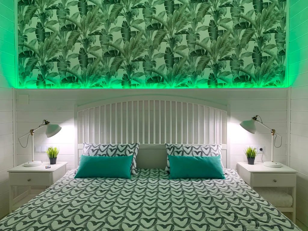 Квартира Двухуровневые апартаменты Снегурочка на набережной в центре города — аренда посуточно в Кострома