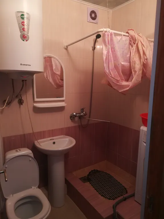 Квартира 2-комнатная Квартира — Гагра