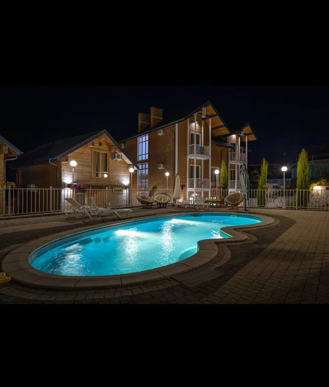 Четырёхместный сруб-коттедж из сибирского кедра