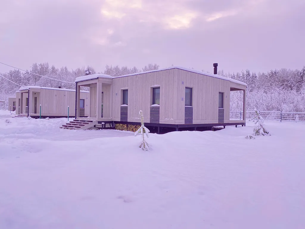 Коттедж Новый комфортабельный дом для отдыха на берегу лесного озера Маролампи — Санкт-Петербург