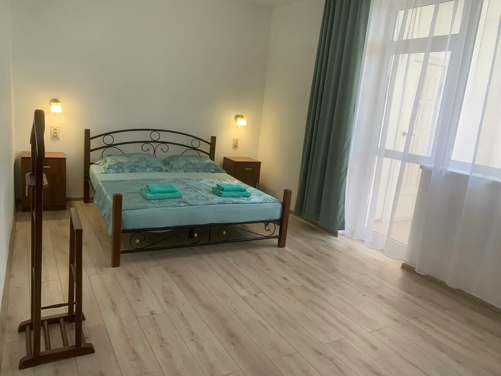 Квартира Комната — аренда посуточно в Миндальное