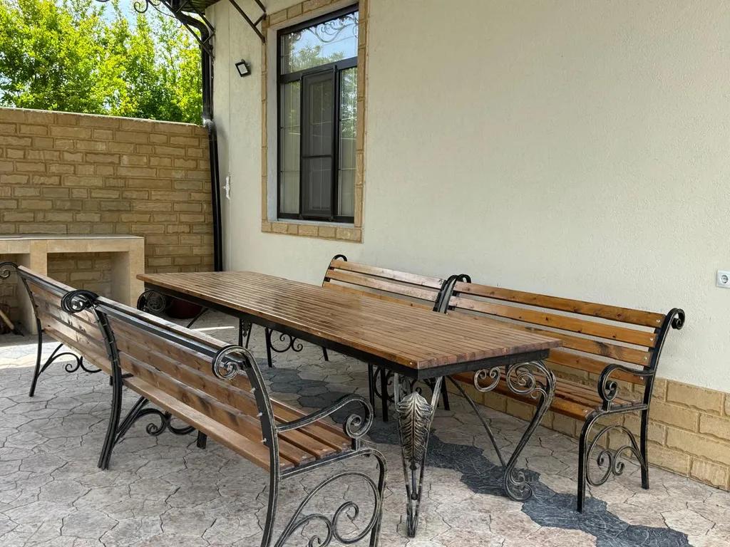 Новая дача, рядом с морем