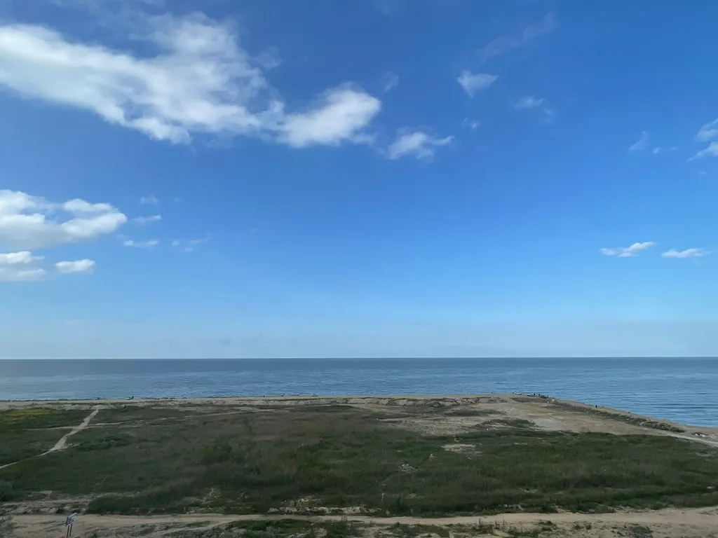 Уютная квартира с видом на море — аренда посуточно в Махачкала