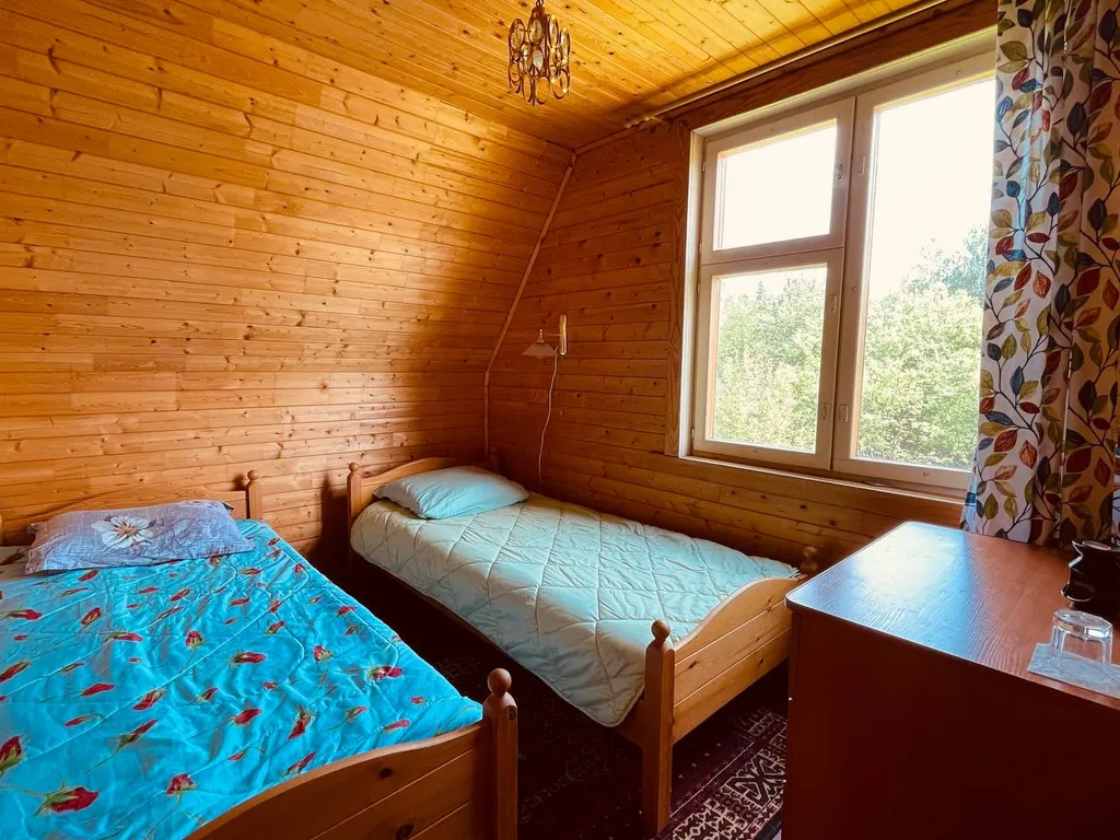 Дом на берегу реки Волга