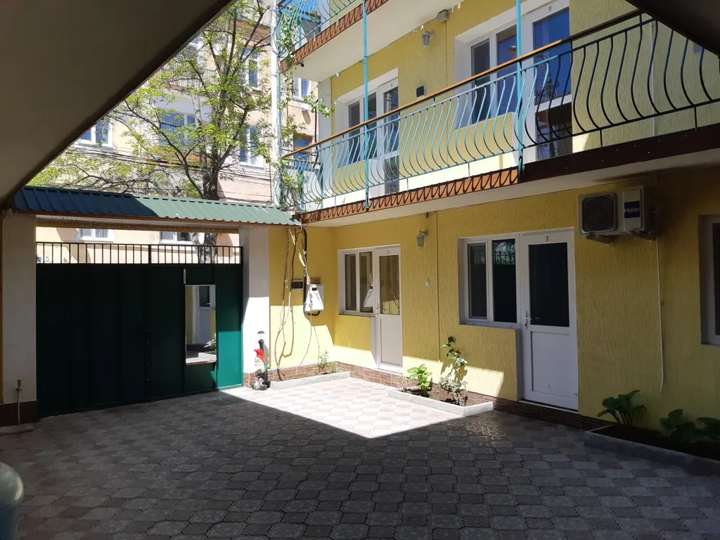 Квартира Мини отель Злата-Виктория — аренда посуточно в Феодосия